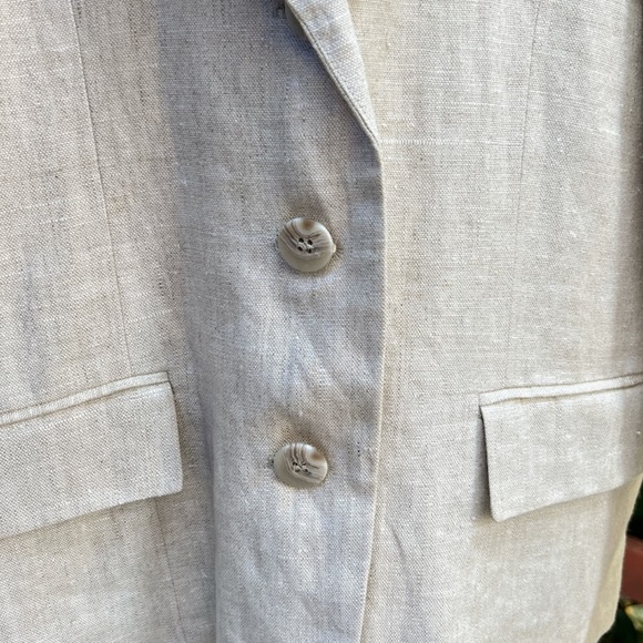 Vintage Linen Blazer Imported Lined & Beautiful 🏆2X Host Pick🏆 - Picture 3 of 10